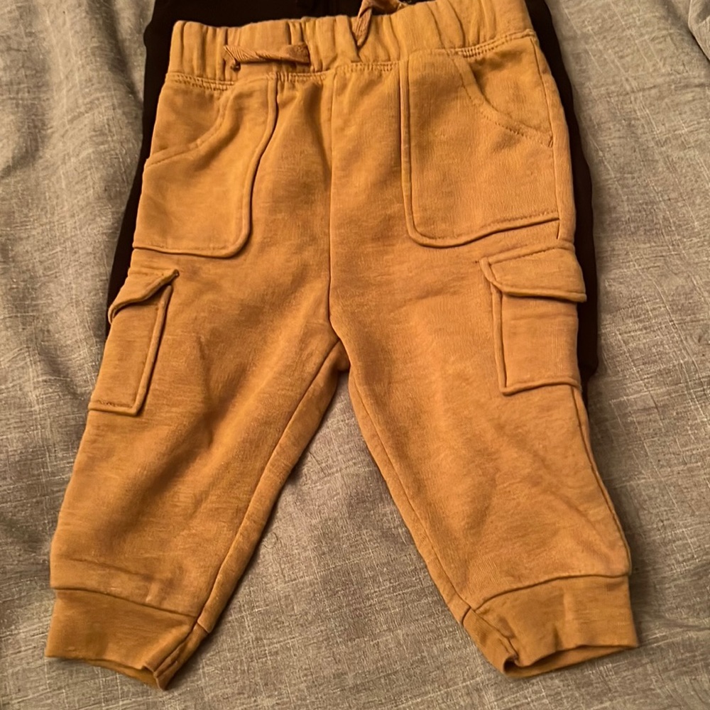 6-9 months one 6-12 months - 3 pairs of joggers